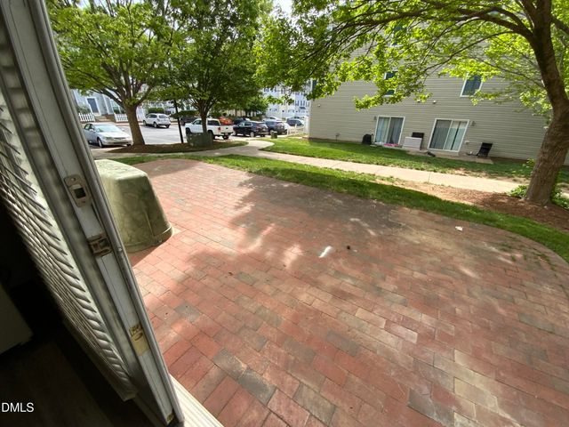 3021 Barrymore Street 111, Raleigh, NC 27603