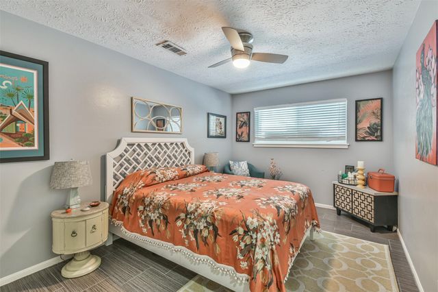 7111 Winding Walk Drive, Houston, TX 77095