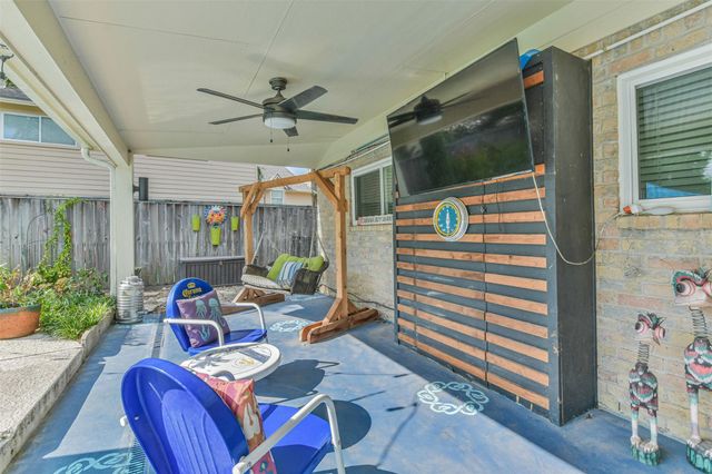 7111 Winding Walk Drive, Houston, TX 77095