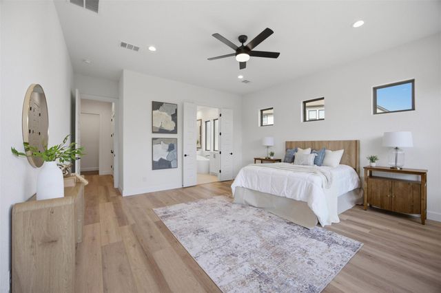19408 Serenity LN, Lago Vista, TX 78645