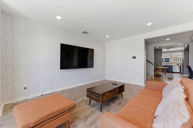 8847 Jacaranda Avenue C, Montclair, CA 91763