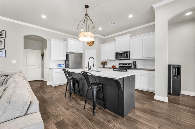 10405 Aquilla Trail, Waco, TX 76708