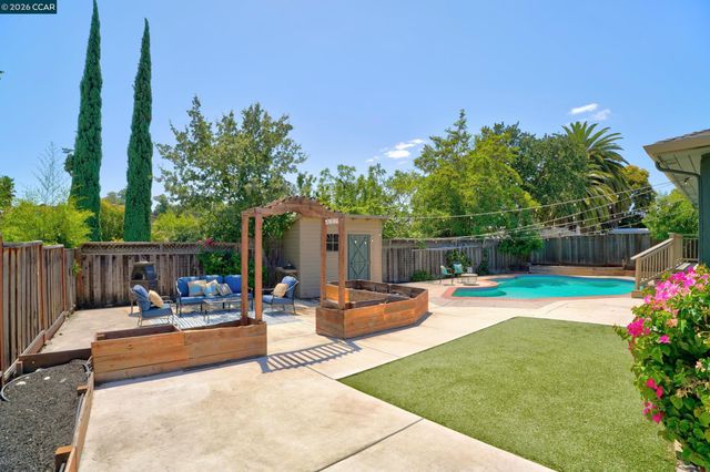 4054 Kimberly Pl, Concord, CA 94521