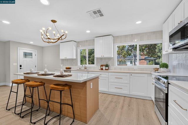 4054 Kimberly Pl, Concord, CA 94521