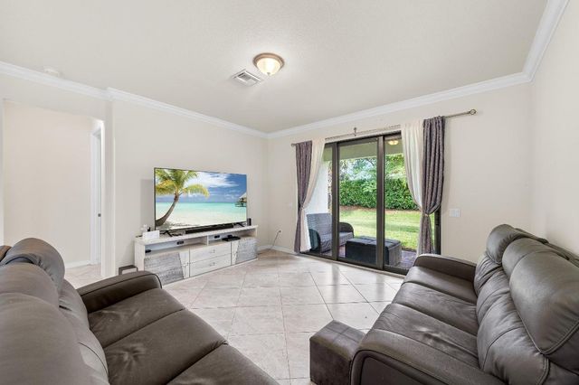 4762 Roldan Court, Lake Worth, FL 33467