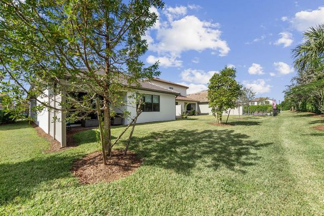 4762 Roldan Court, Lake Worth, FL 33467