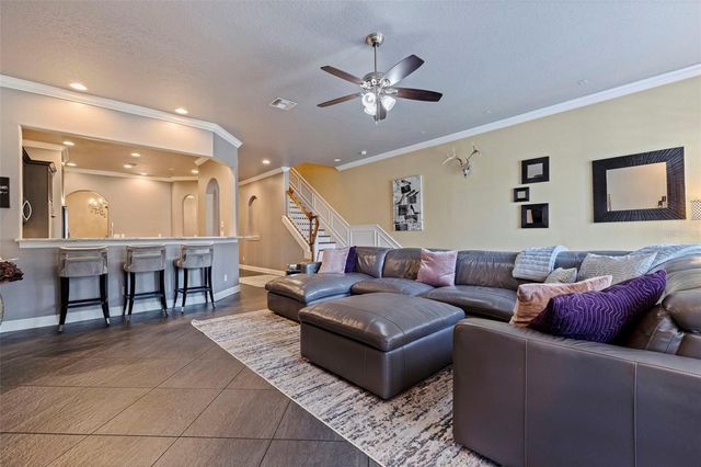 618 SAXONY BOULEVARD, St Petersburg, FL 33716