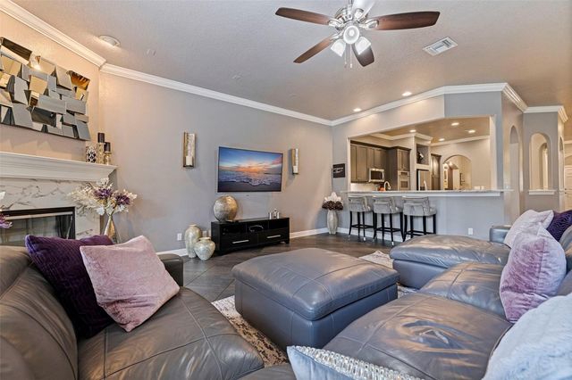 618 SAXONY BOULEVARD, St Petersburg, FL 33716