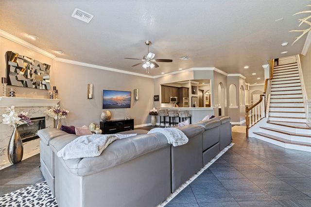 618 SAXONY BOULEVARD, St Petersburg, FL 33716