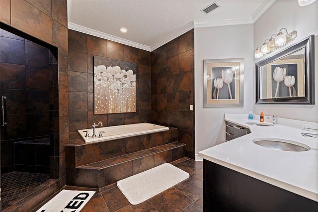 618 SAXONY BOULEVARD, St Petersburg, FL 33716