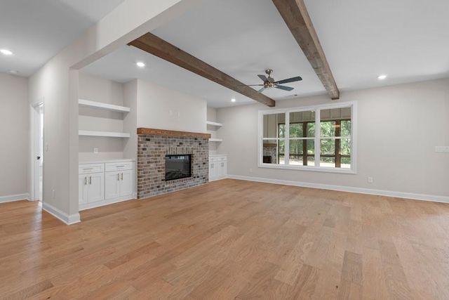 135 Martin Cemetery Road, Carrollton, GA 30117