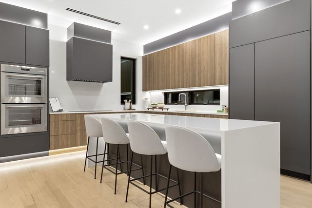 90 Auburndale Ave., Newton, MA 02465