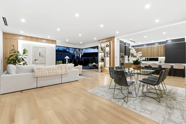 90 Auburndale Ave., Newton, MA 02465