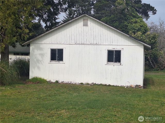 818 W Ocean Avenue, Westport, WA 98595