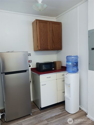 818 W Ocean Avenue, Westport, WA 98595