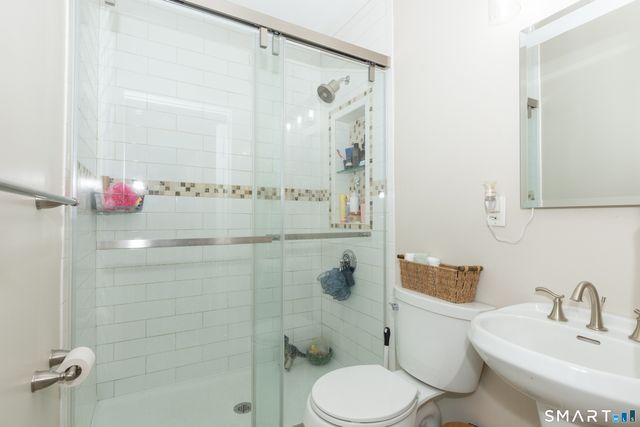 20 Thamesview Pentway, Ledyard, CT 06335
