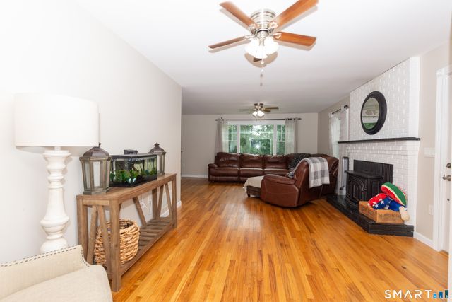 20 Thamesview Pentway, Ledyard, CT 06335