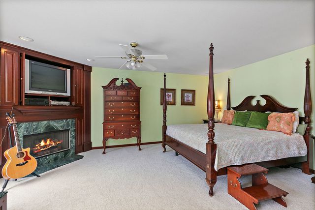 1606 Gregden Shores Drive, Sterling, IL 61081