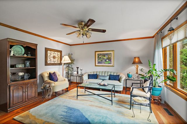 1606 Gregden Shores Drive, Sterling, IL 61081