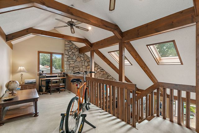 1606 Gregden Shores Drive, Sterling, IL 61081