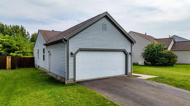 5727 Silver Spurs Lane, Galloway, OH 43119