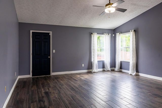 5727 Silver Spurs Lane, Galloway, OH 43119