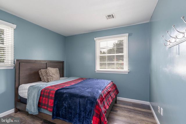111 EARL AVE, Glassboro, NJ 08028