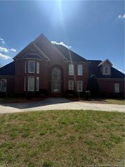 101 Kingsway Drive, Dunn, NC 28334