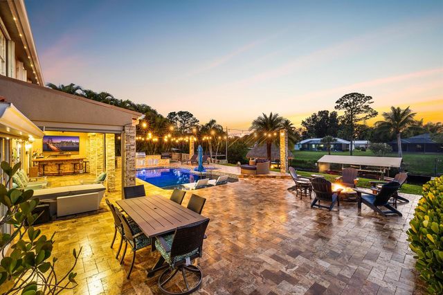 121 NE Naranja Avenue, Port St. Lucie, FL 34983