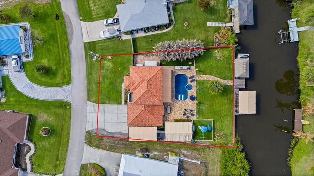 121 NE Naranja Avenue, Port St. Lucie, FL 34983