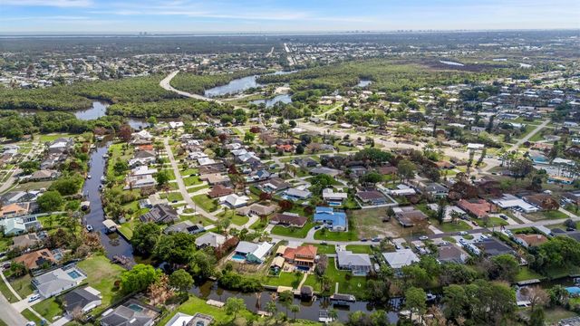 121 NE Naranja Avenue, Port St. Lucie, FL 34983