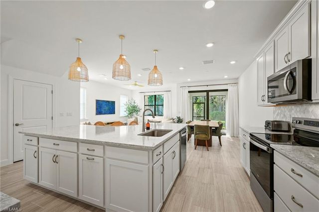 4274 Sonoma Oaks CIR, Naples, FL 34119