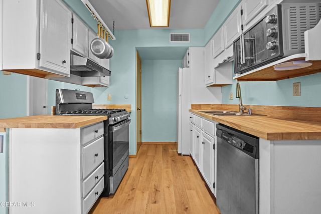 10456 LAMBDA Drive, El Paso, TX 79924