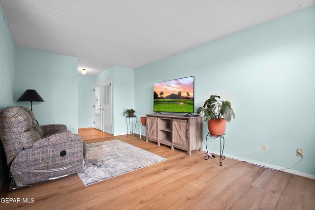 10456 LAMBDA Drive, El Paso, TX 79924