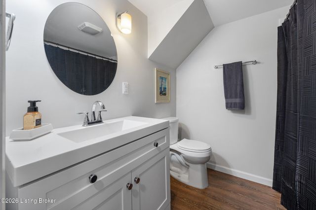 3329 Goldsmith Ln, Louisville, KY 40220