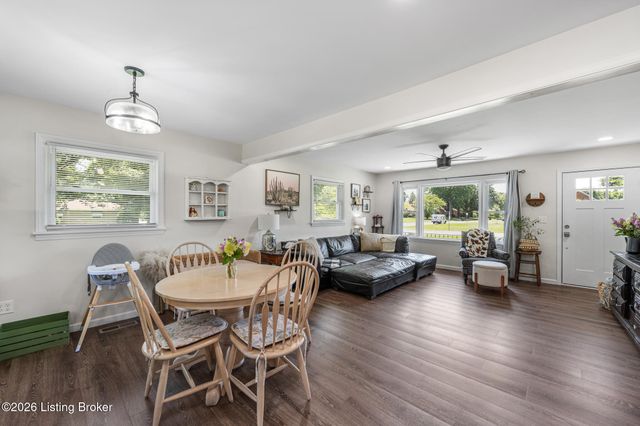 3329 Goldsmith Ln, Louisville, KY 40220