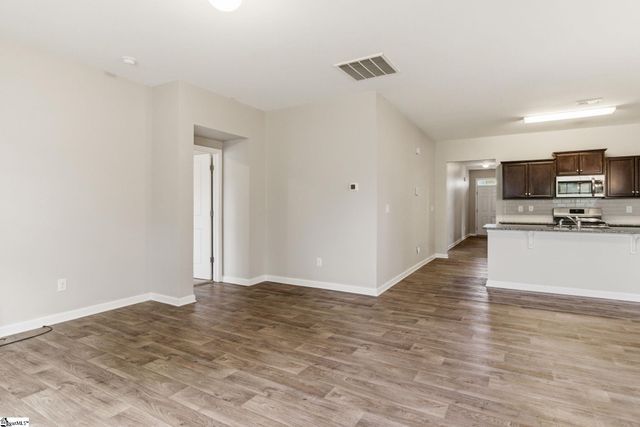 516 Craftsman Lane, Boiling Springs, SC 29316