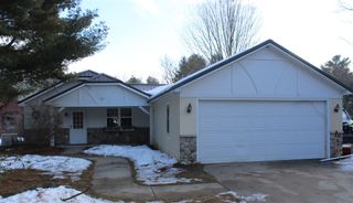 1132 N Meadowbrook Road, White Cloud, MI 49349