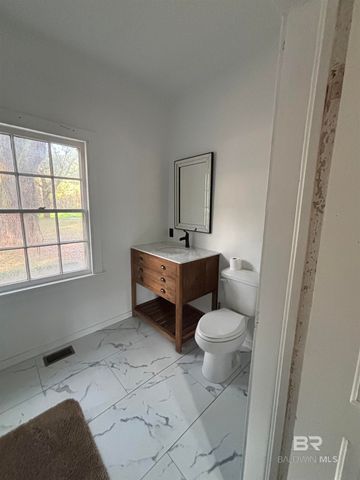 53400 Hixson Road, Stockton, AL 36579