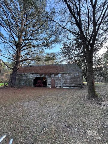 53400 Hixson Road, Stockton, AL 36579
