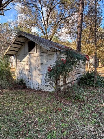 53400 Hixson Road, Stockton, AL 36579