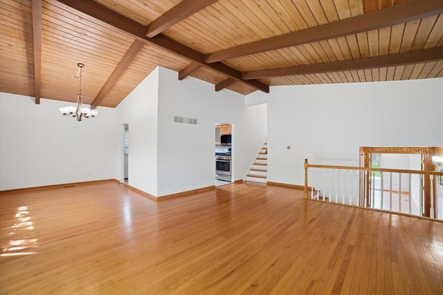 9138 Four Winds Way, Skokie, IL 60076