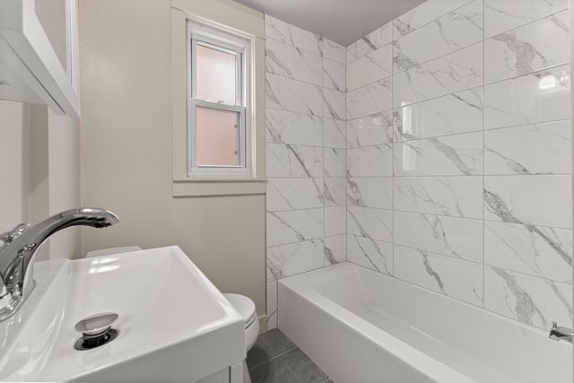 23045 Murray Street, Dearborn, MI 48128