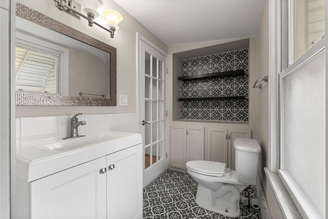 23045 Murray Street, Dearborn, MI 48128