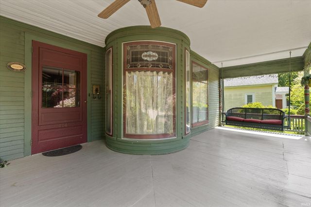 414 S 6th Street, Goshen, IN 46526