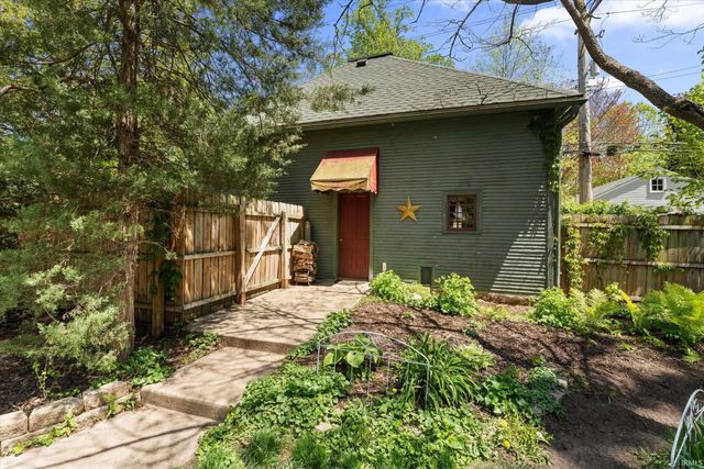 414 S 6th Street, Goshen, IN 46526