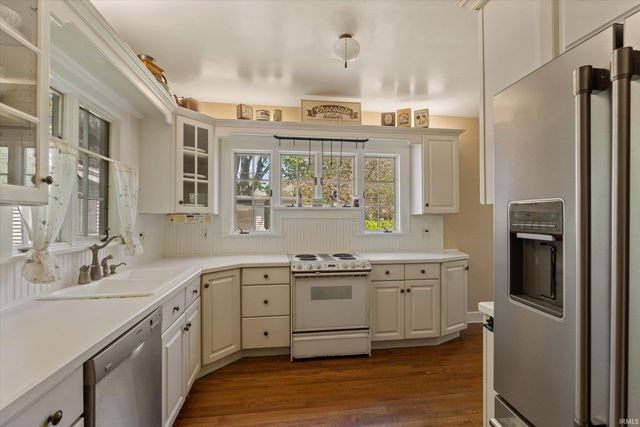 414 S 6th Street, Goshen, IN 46526