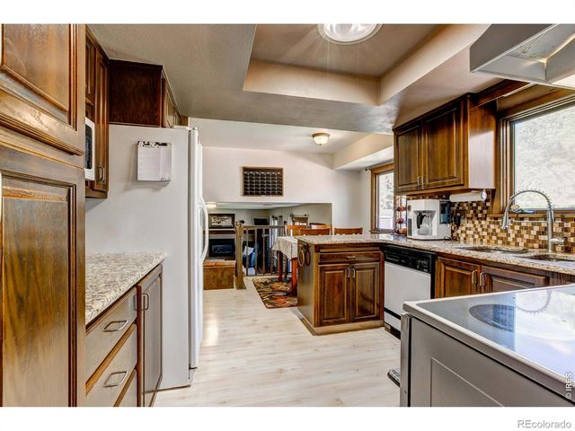 3112 Rustic Court, Fort Collins, CO 80526