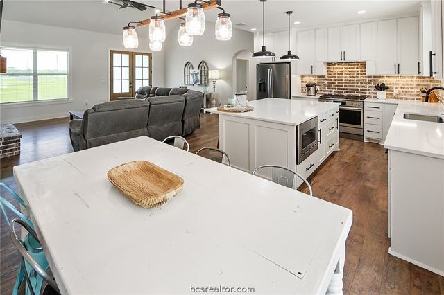 4902 County Road 128, Iola, TX 77861