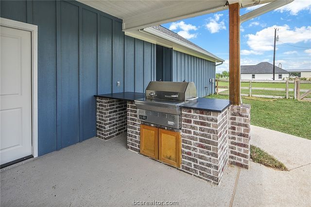 4902 County Road 128, Iola, TX 77861